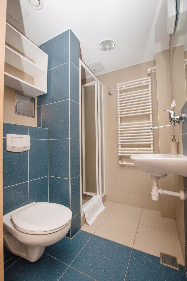 Strumyk Hostel Красков Екстериор снимка