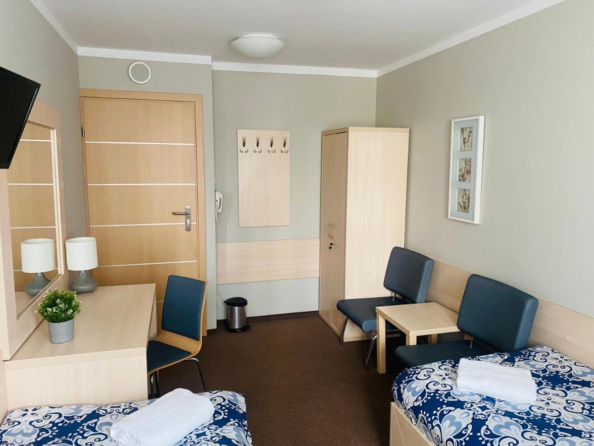 Strumyk Hostel Красков Екстериор снимка