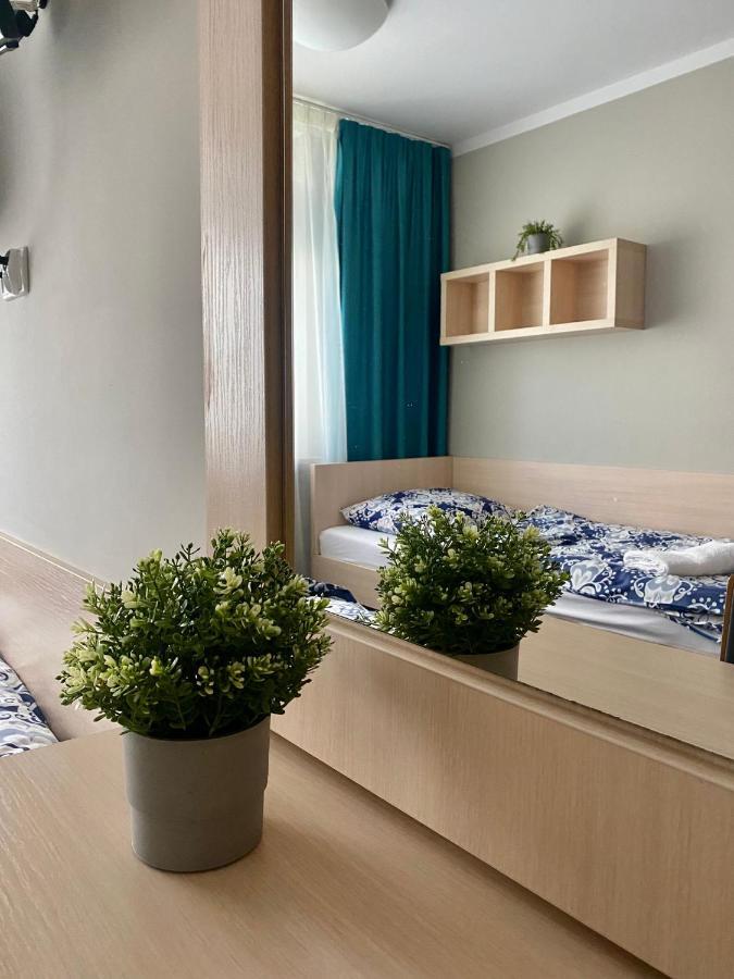 Strumyk Hostel Красков Екстериор снимка